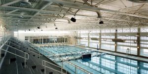 The 20-year-old dehumidification systems used at Adlai E. Stevenson High School’s 3716-m2 (40,000-sf) natatorium, required tens of thousands of dollars in annual maintenance and repair.