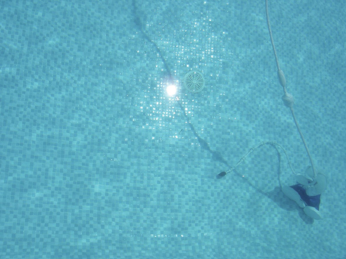 Learn how to troubleshoot automatic pool cleaners.